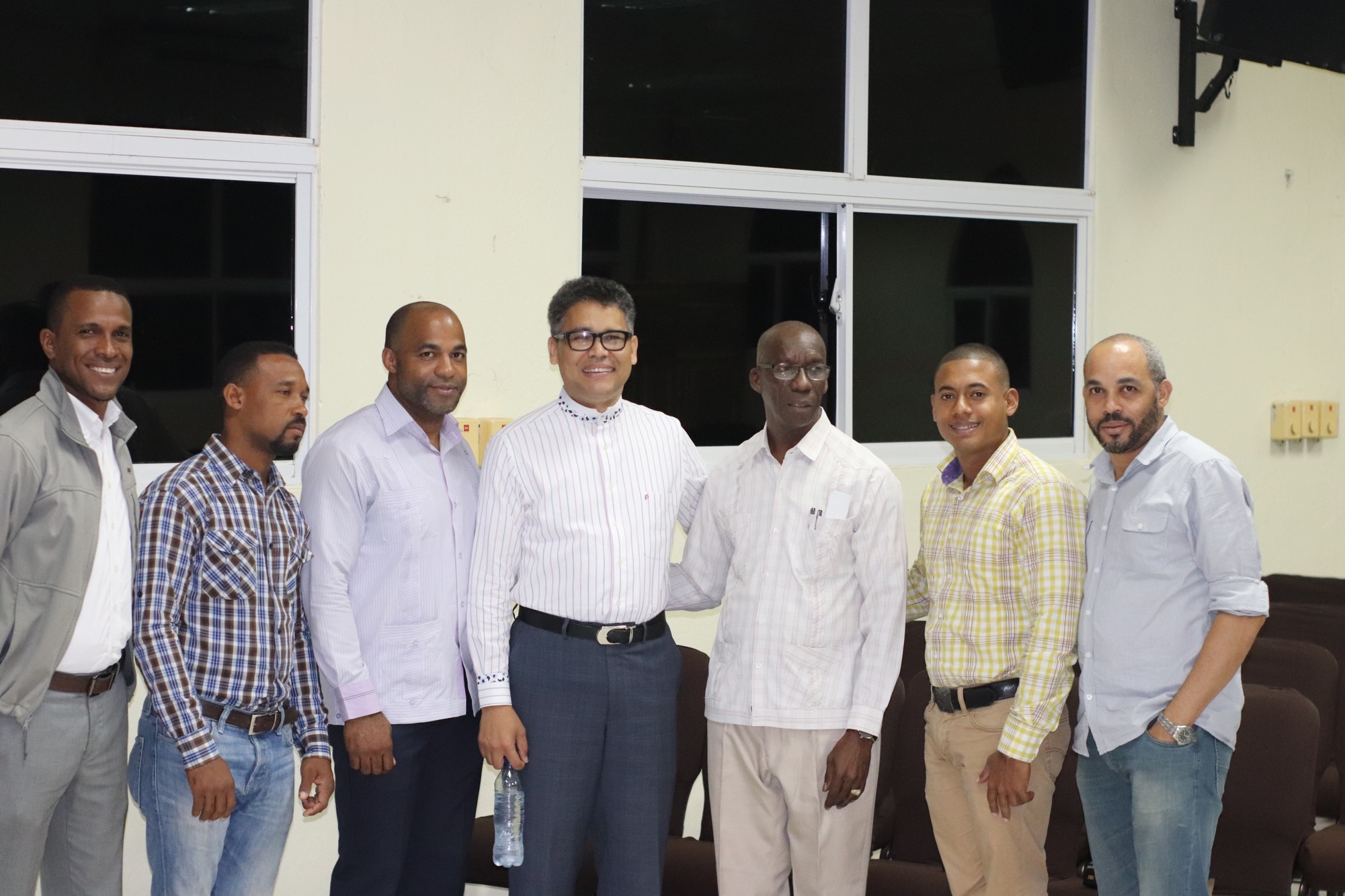 Peña afirma democracia no sirve sin separación real de poderes del Estado