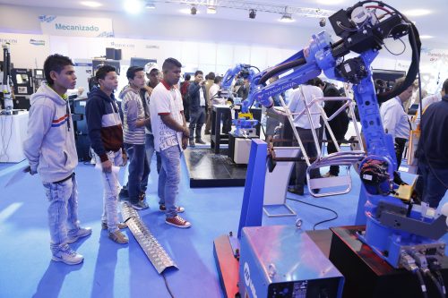 Más de 700 expositores participan en Feria Internacional Industrial de Bogotá