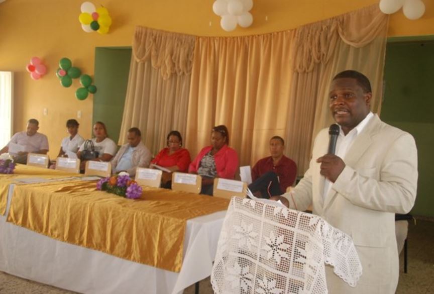 Piden solución a varias problemáticas de Cabón en Haina