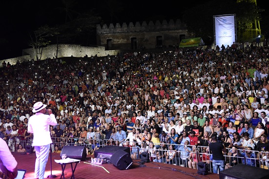 Wason Brazobán corona en Puerto Plata su reinado romántico