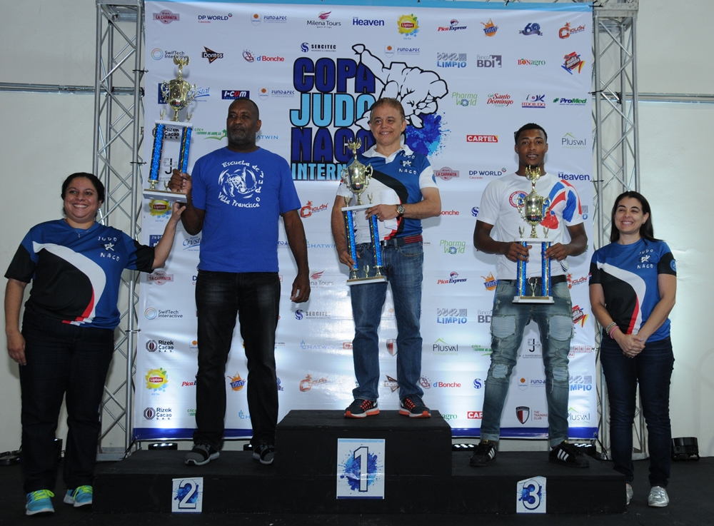 Club Naco consigue 35 medallas en oro en copa judo internacional