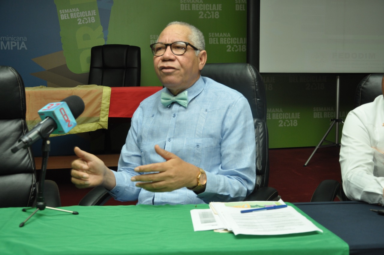 Fedomim y distritos muncipales entregan sueldo nadideño