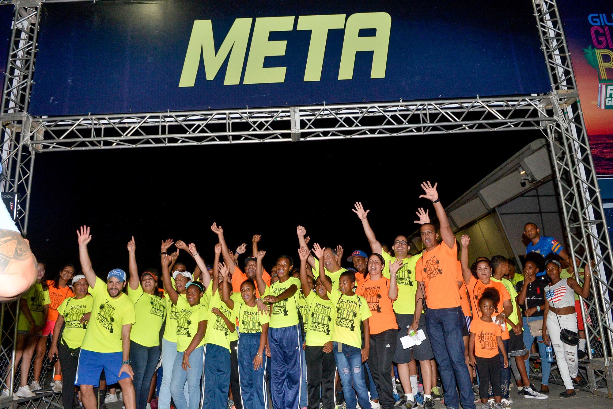 Gildan recauda RD$2.4 MM para la educación del municipio de Guerra