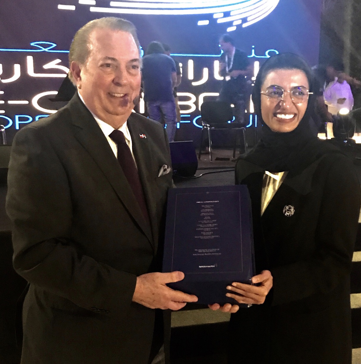 RD y Emiratos Árabe Unidos suscriben acuerdo de Cooperación Cultural