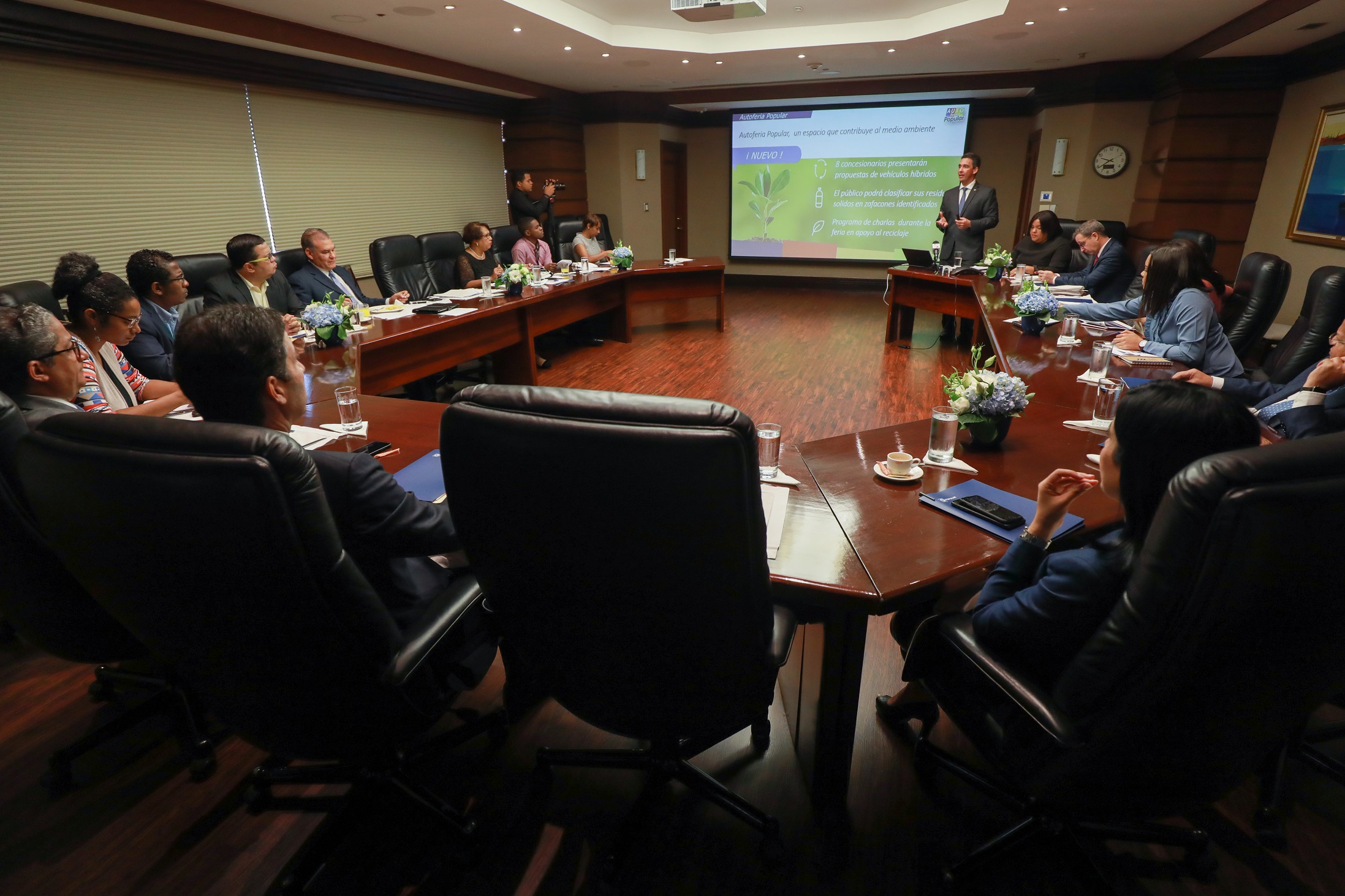 Autoferia Popular tendrá en oferta vehículos híbridos y tasas desde 6.5%