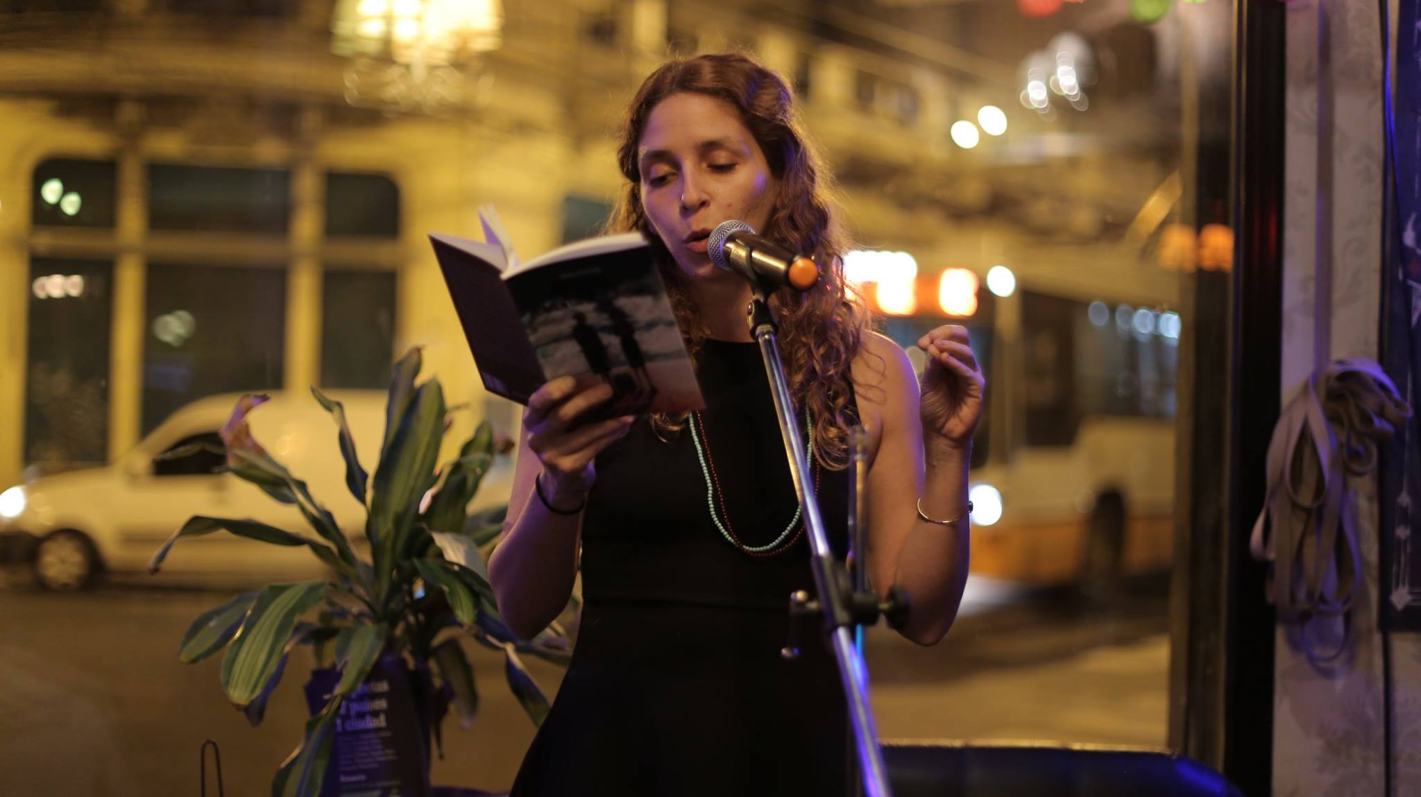 Poetas de 10 países participarán en Festival Internacional de Poesía 2018