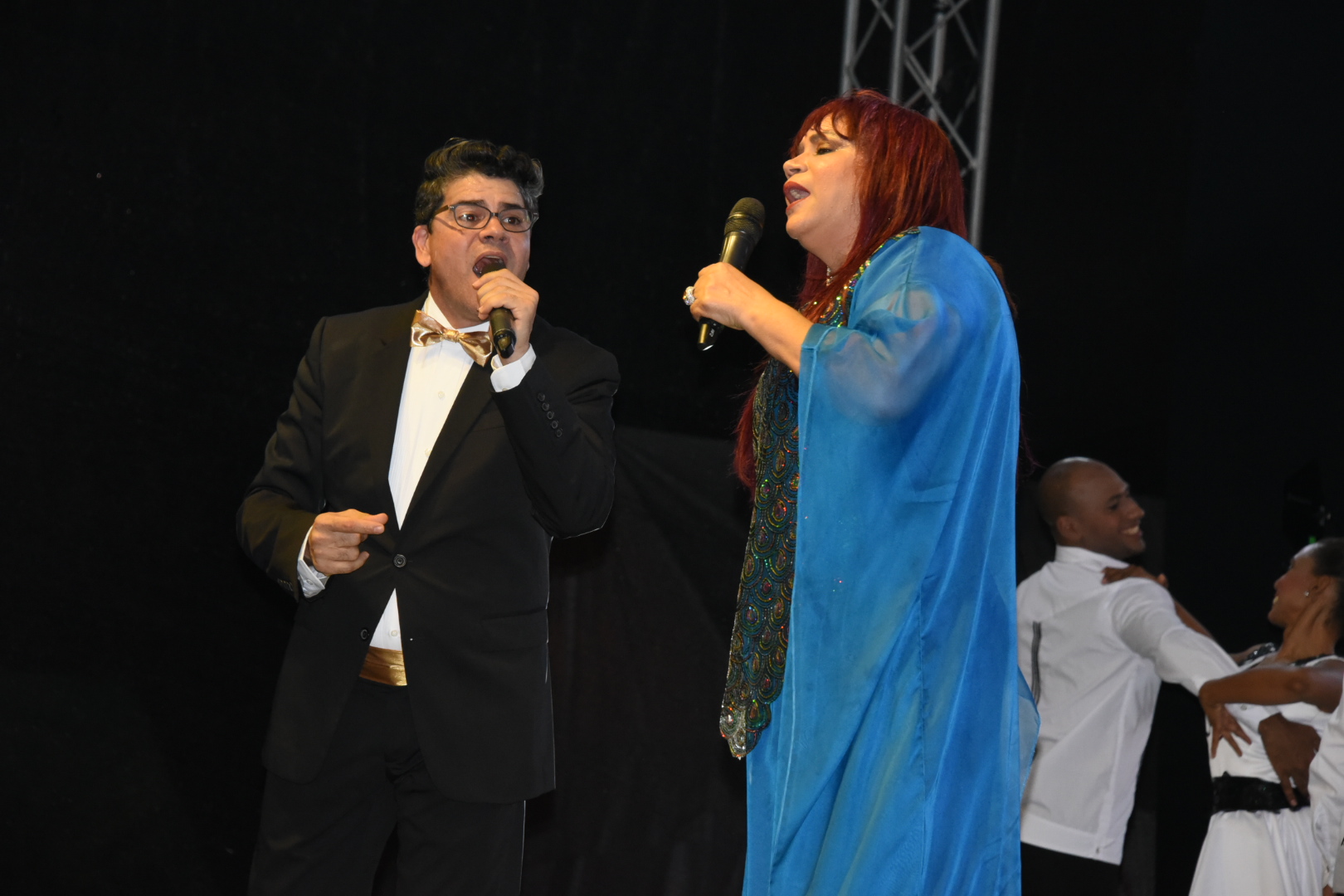 Miles de personas celebran la declaración del merengue como patrimonio cultural de las Américas”