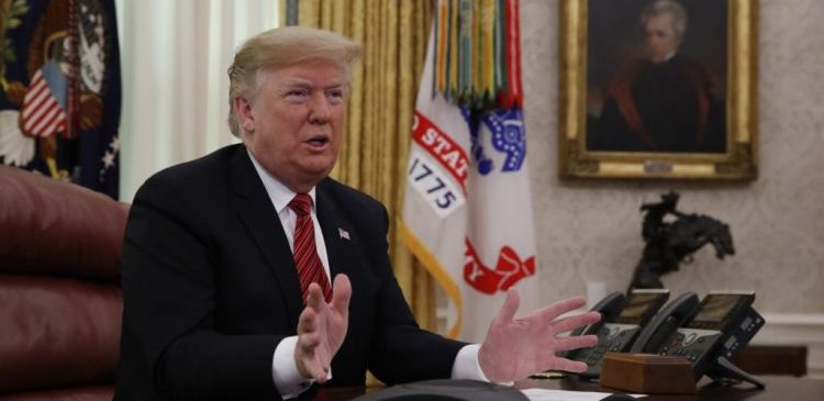 Donald Trump amenaza cerrar frontera con México