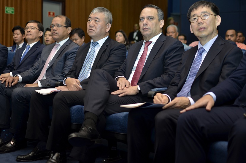 Henry Molina afirma paso a TV digital implicará revisar marco regulatorio de telecomunicaciones