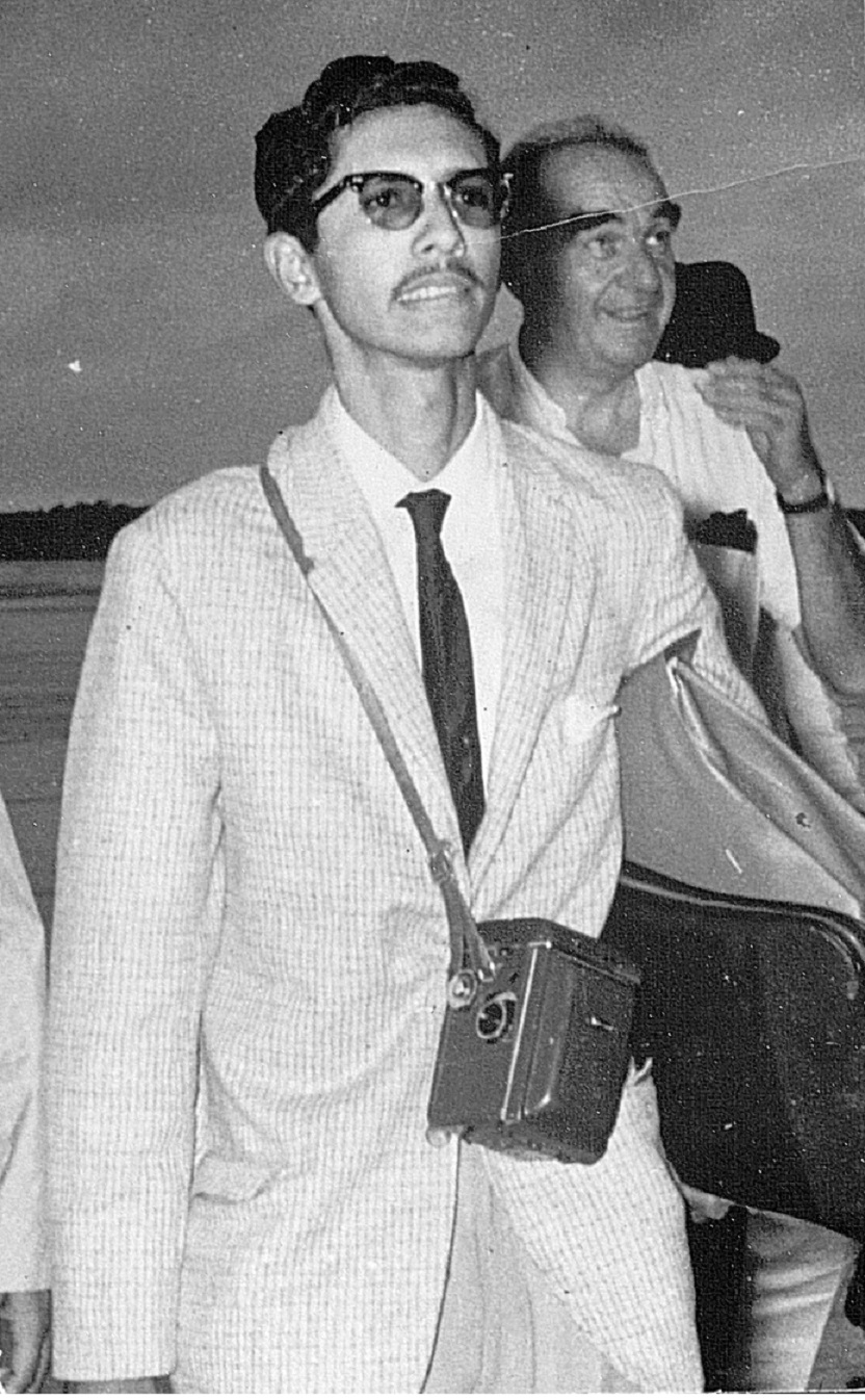 MPD releva a López Molina tras confrontar a Fidel Castro