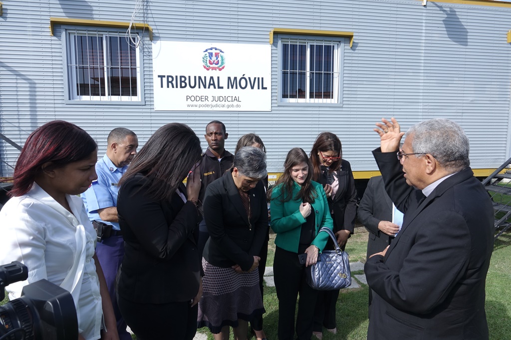 Satisface a monseñor Ozoria funcionamiento de tribunales móviles