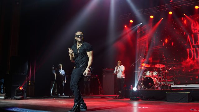 El Alfa de la mano de Félix Cabrera revienta el Teatro United Palace