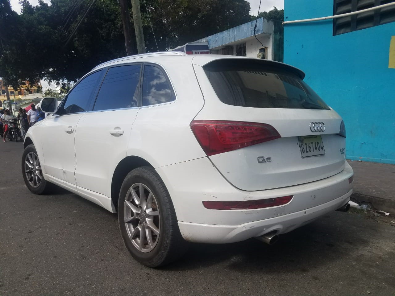 Autoridades ocupan mercancías contrabandeadas en comercios Ensanche Luperón