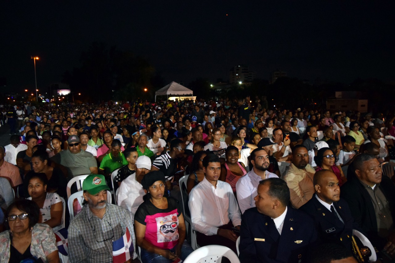 Celebran concierto Sinfonía por la Patria II en Plaza de la Bandera