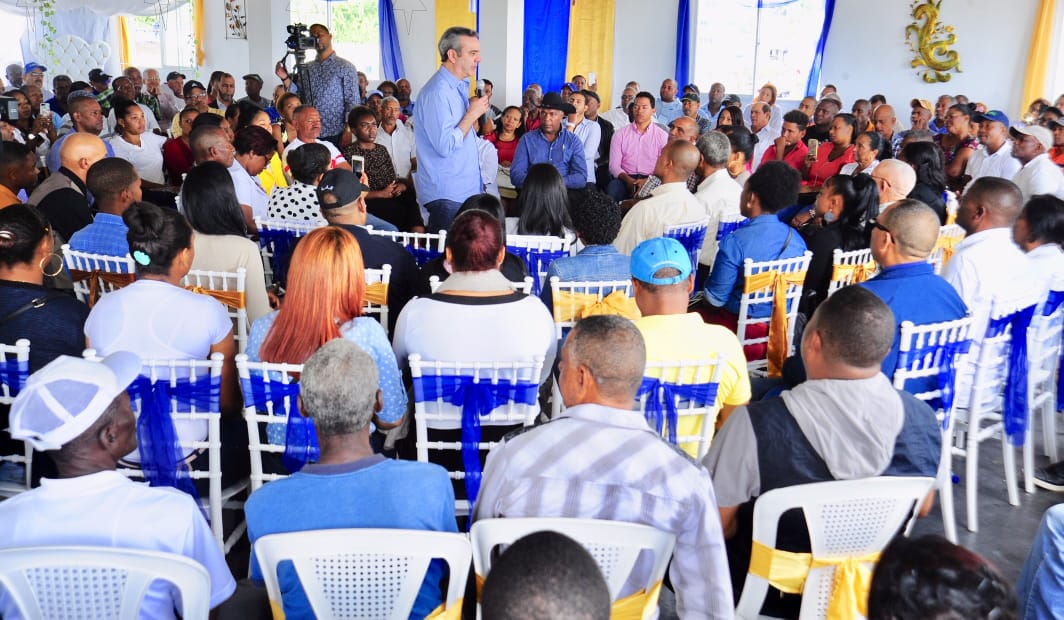 Abinader asegura en gobierno suyo se hará cumplir cada ley y cada norma