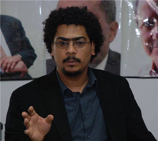 Leonardo Nin y Rossalinna Benjamín ganadores Premios Literarios de Ultramar