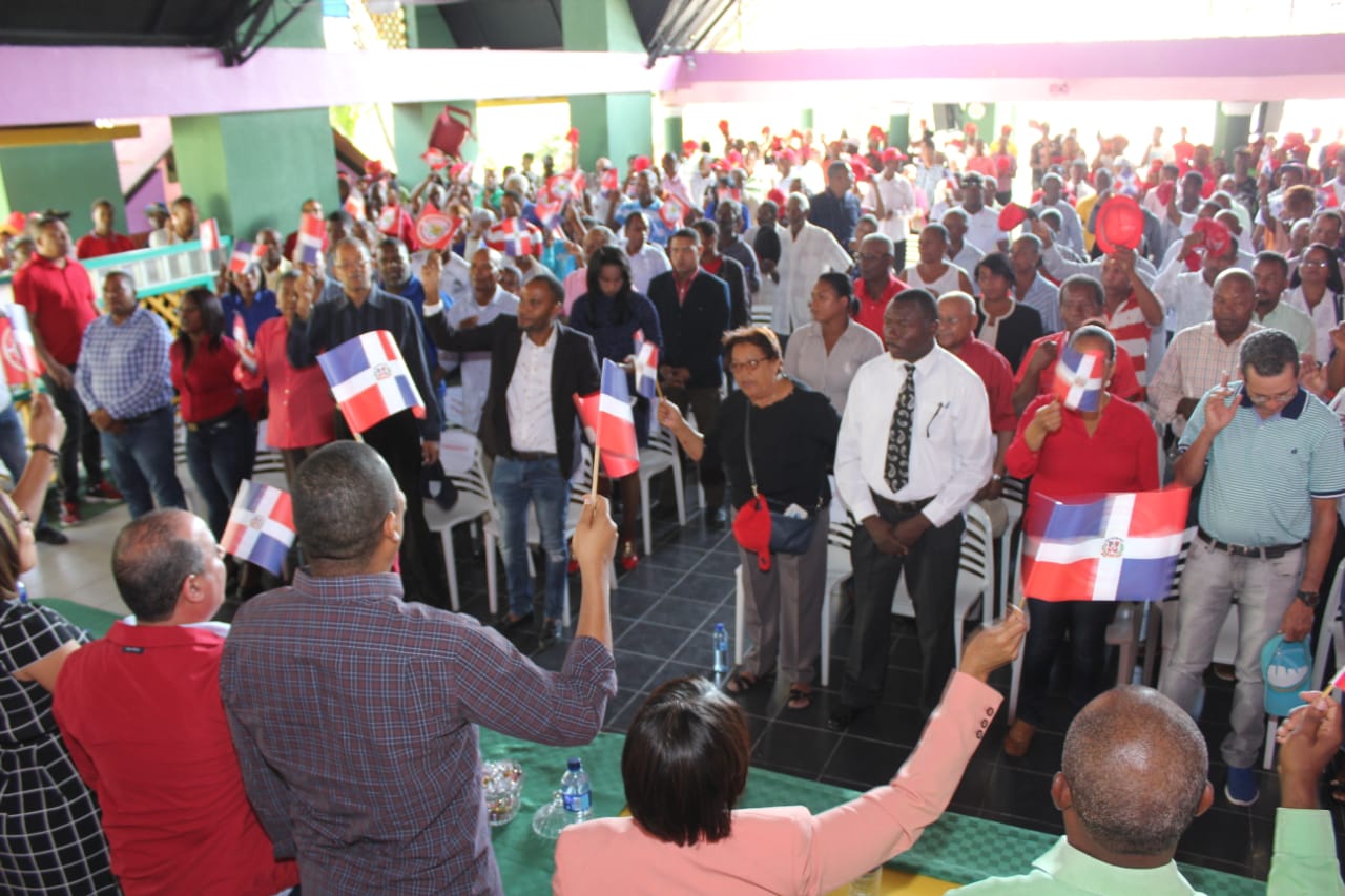 PRSC juramenta 600 coordinadores en las provincias Elías Piña y San Juan