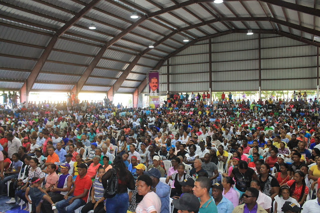 Peledeístas en Neiba piden 4 años más para Danilo Medina