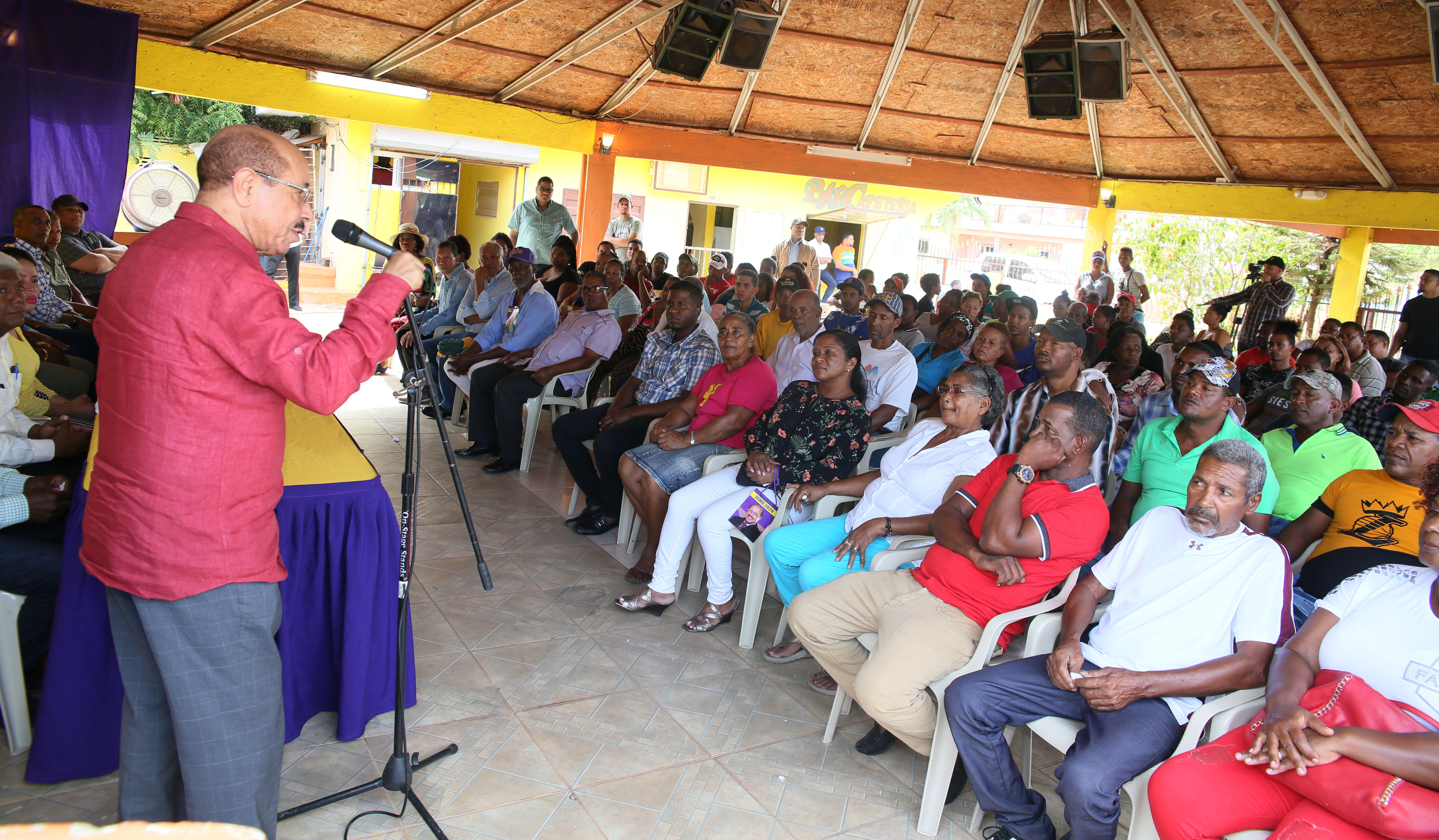 Montás advierte sobre deterioro de la frontera y promete declararla “prioridad nacional”