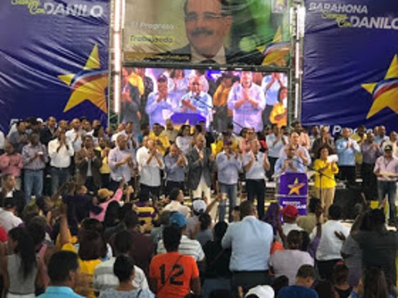 Peledeístas celebran acto en apoyo a la gestión de Danilo Medina en Barahona