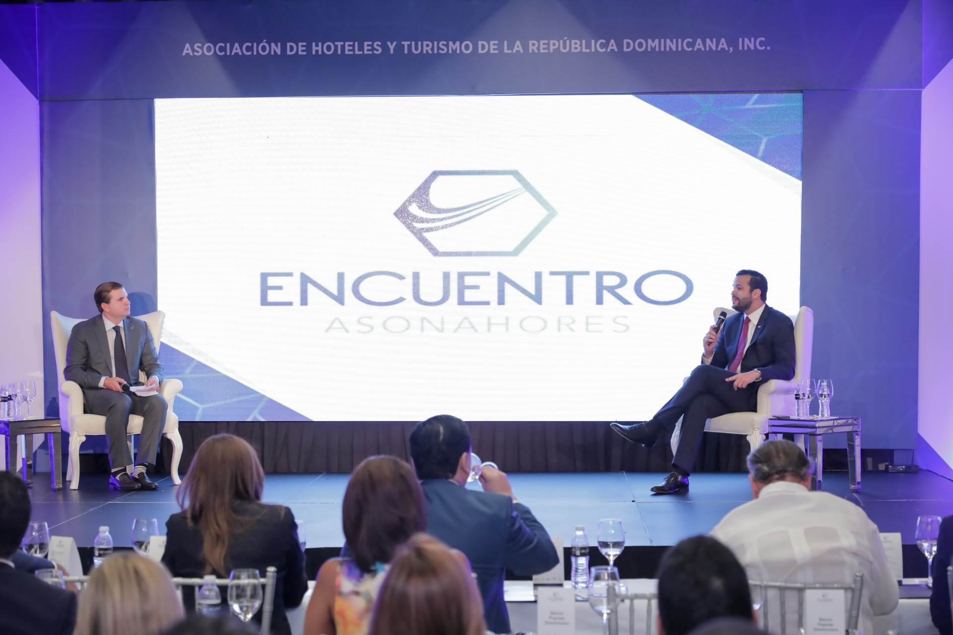 Analizan competitividad del turismo y cómo  consolidar crecimiento del sector