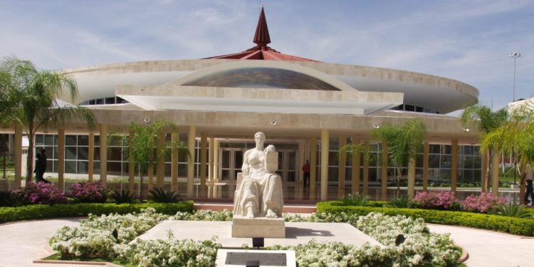 UASD anuncia Maestría en Artes Visuales