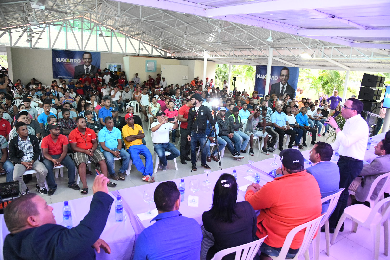 Andrés Navarro propiciaría alianza con iglesias para combatir delincuencia