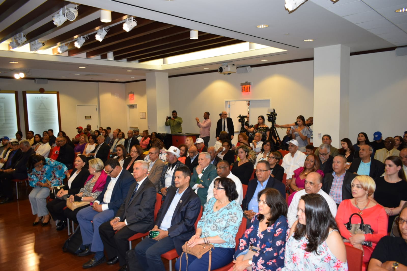 Milagros Ortiz Bosch propone PRM escoja candidato presidencial por consenso