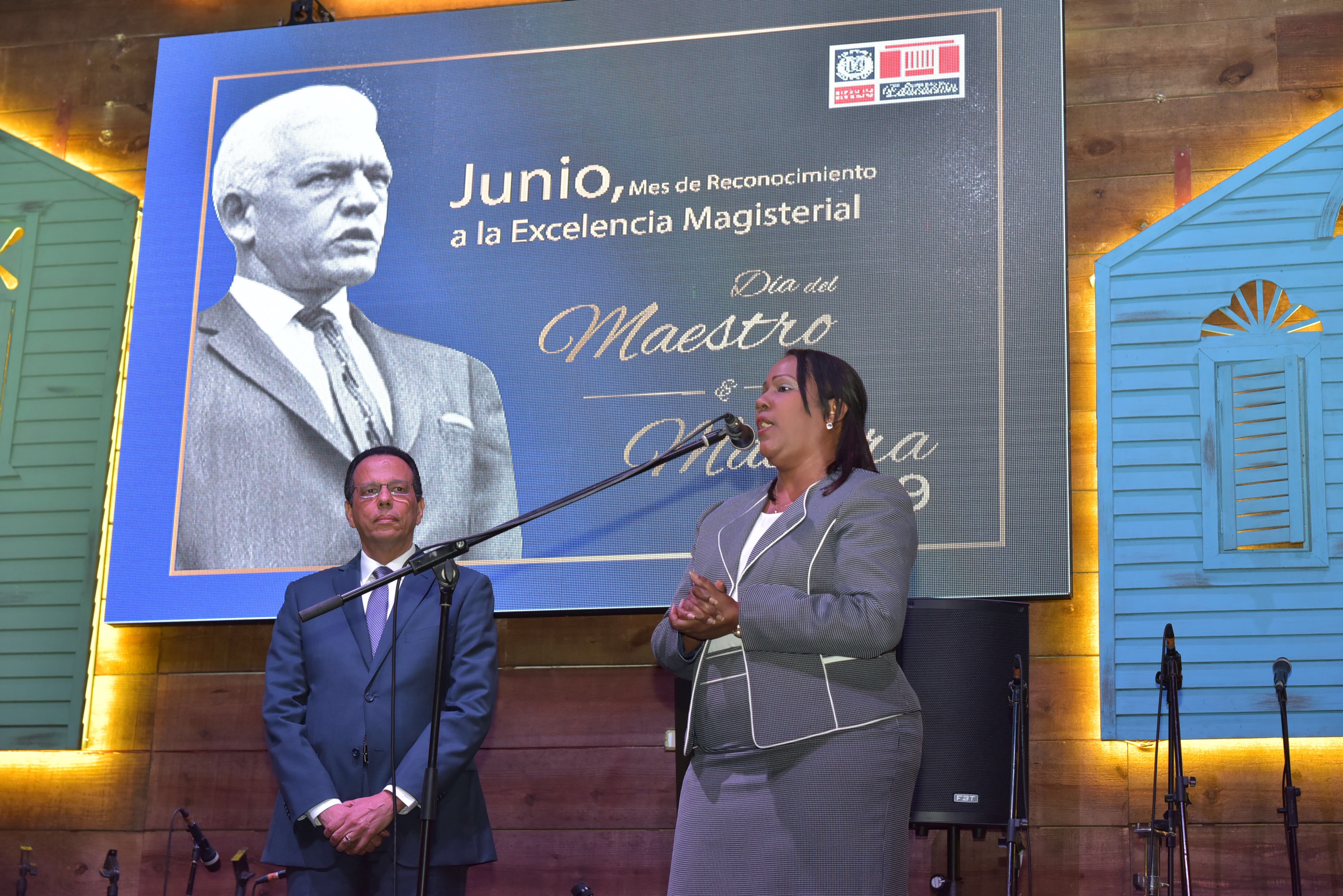 MINERD y la ADP celebran por todo lo alto Día del Maestro