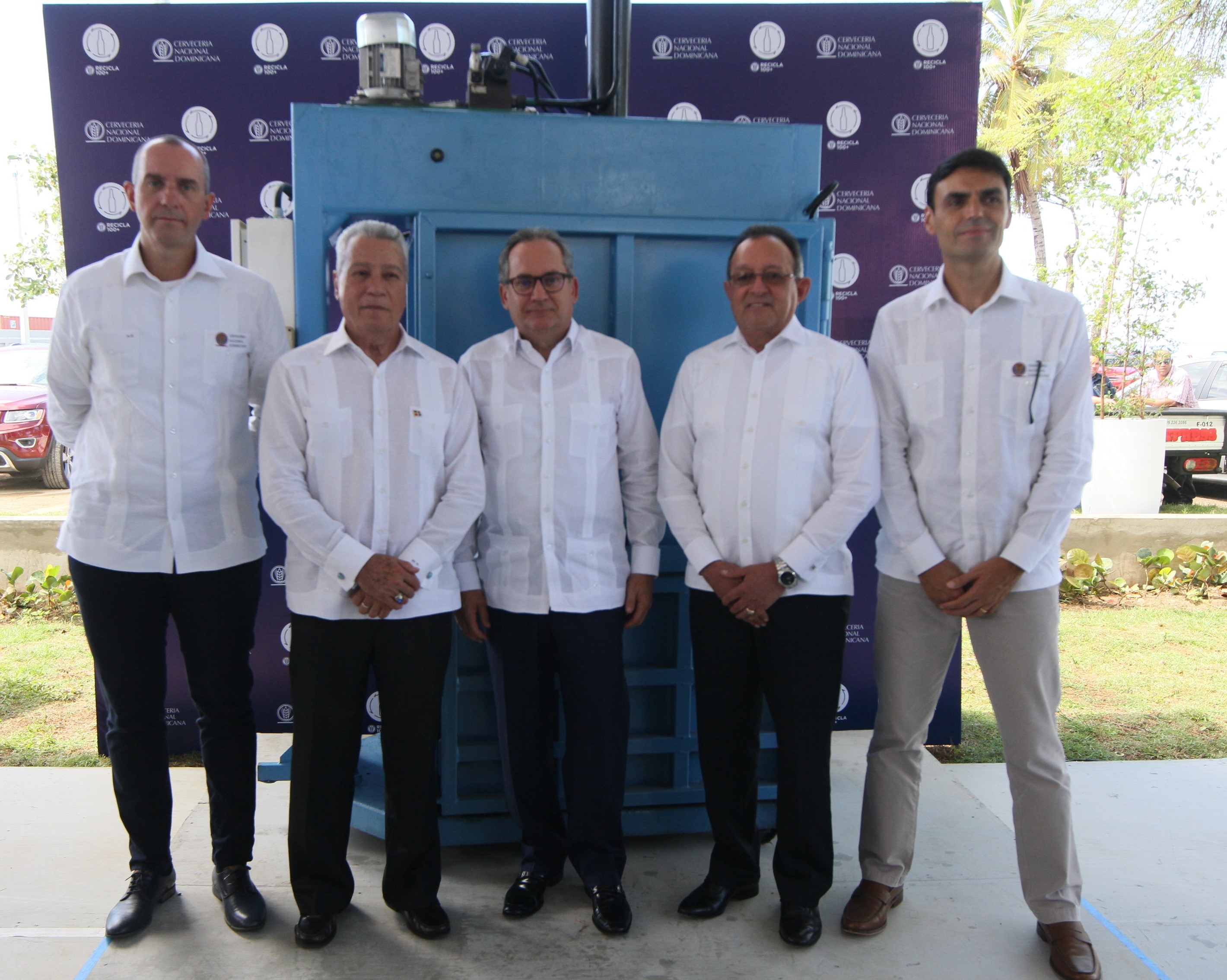 Cervecería reciclará el equivalente al 100% de las botellas de plástico que genera cada mes
