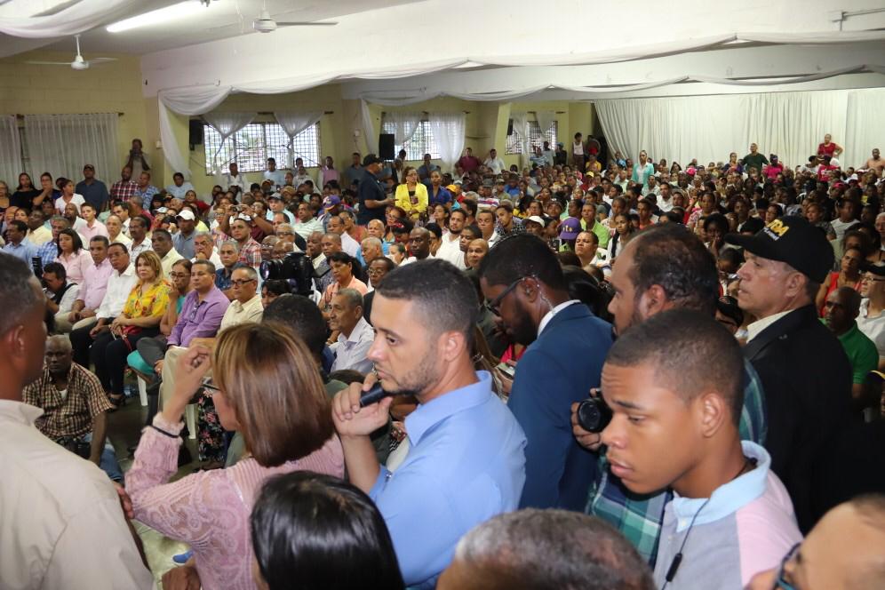 Leonel: “Hoy formalmente aquí en Boca Chica iniciamos nuestro retorno hacia el Palacio”