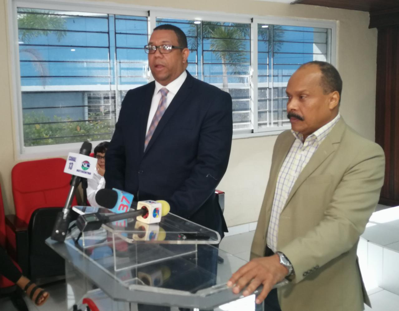 Director del Moscoso Puello califica como acto criminal paro del Colegio Médico