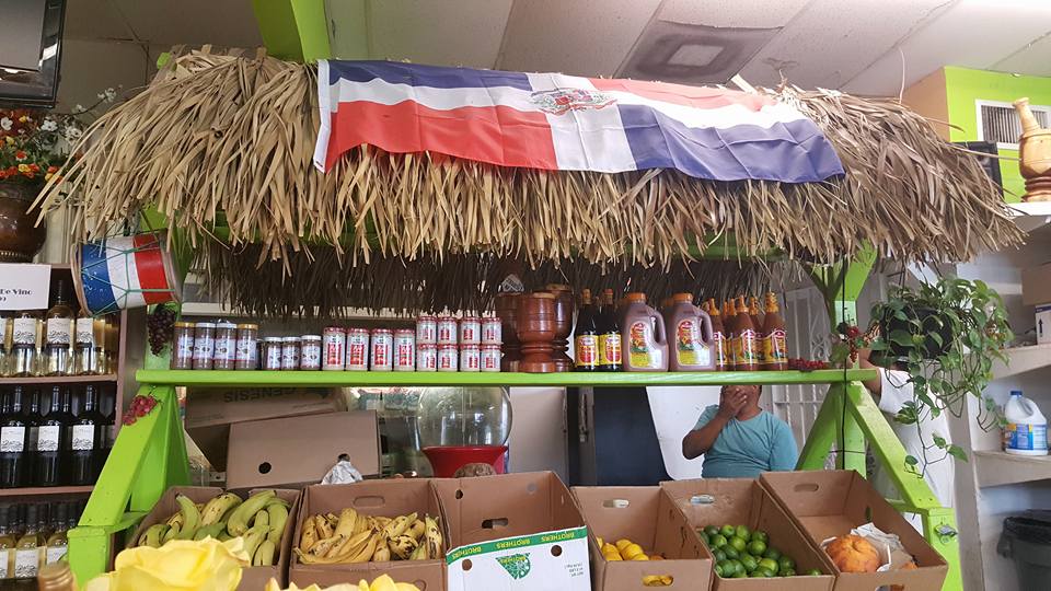 Dominicanos en la Florida están en vilo ante curso de tormenta Dorian