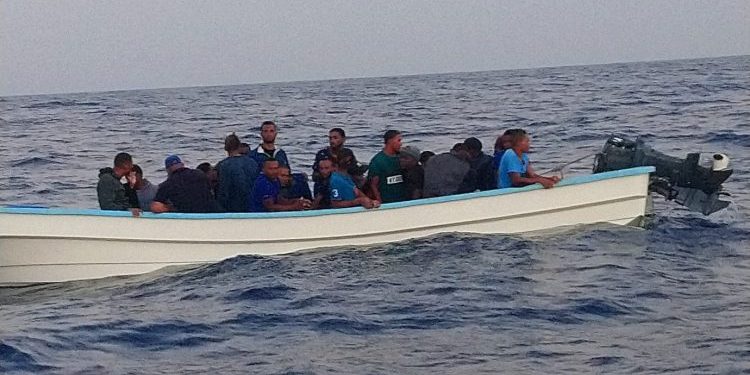 A prisión tres implicados en viaje ilegal llevaría 42 personas a Puerto  Rico - DiarioDigitalRD
