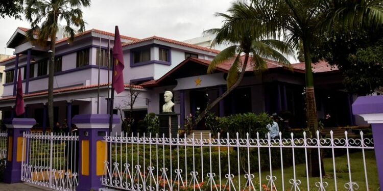 Dirigentes del PLD advierten consecuencias de división del PLD