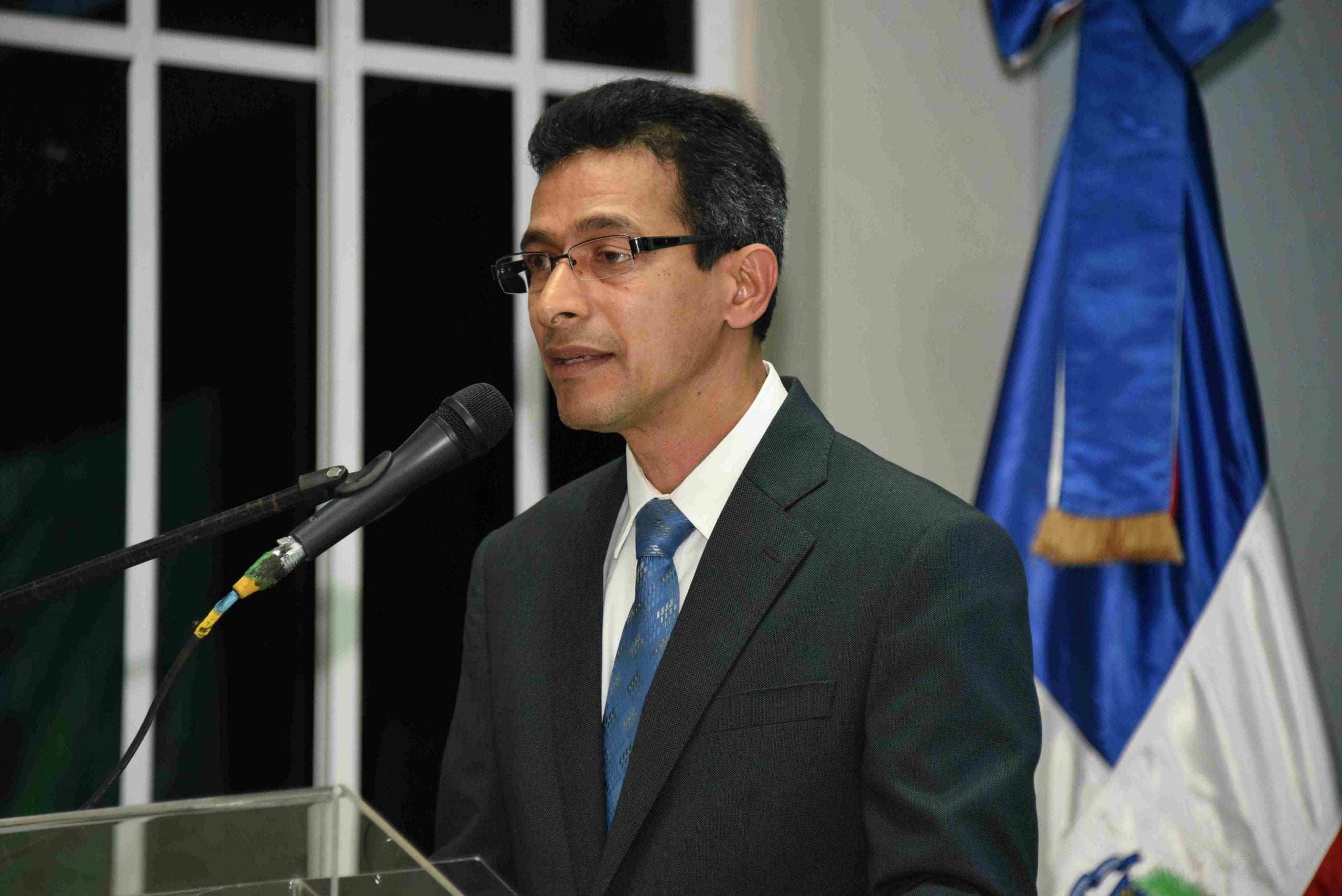 Monte Plata sumergida en libros y otras expresiones de la cultura