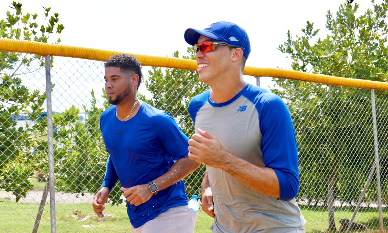 Ubaldo Jiménez práctica de los Tigres del Licey