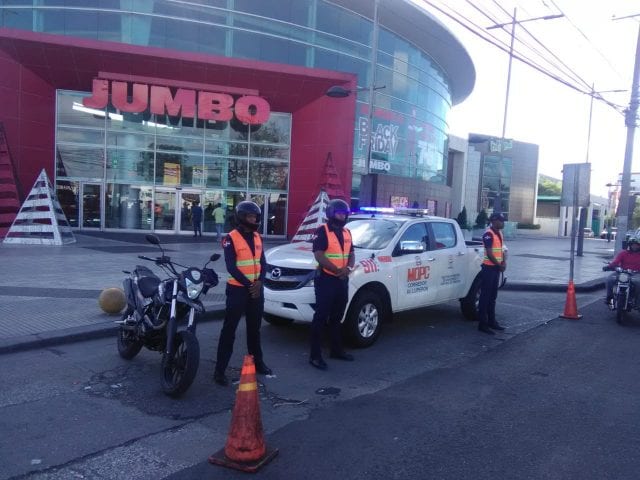 Fuerzas de seguridad se movilizan por Black Friday este viernes