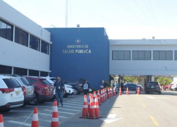 Ministro de Salud: "Población no debe alarmarse por el coronavirus"