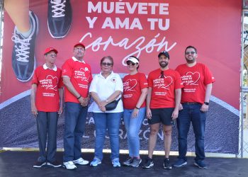 Celebran Caminata por el Corazón