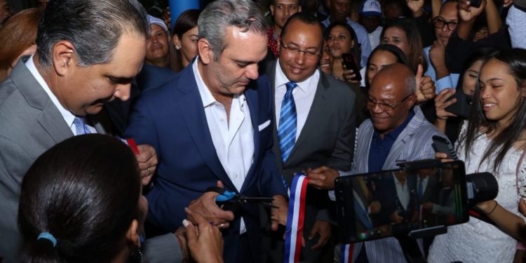 Abinader: El Gobierno está incurriendo en muchos actos que limitan democracia