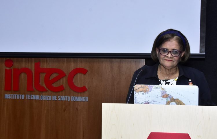 Expertas llaman a la sociedad dominicana a mantener la calma ante coronavirus