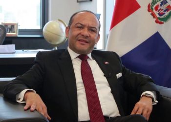 Embajador de RD en China narra dificultades para evacuar cinco estudiantes dominicanos de Wuhan