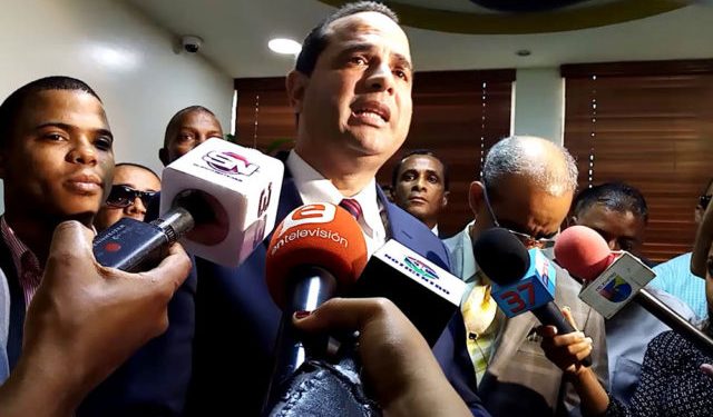 ¿Porque Fuerza del Pueblo pide a JCE declarar inadmisible candidatura de Gonzalo?