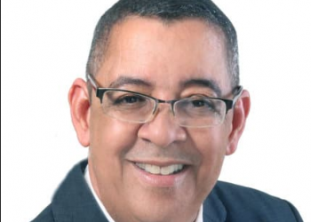 La grabación al presidente de la JCE, Castaños Guzmán, sin su consentimiento