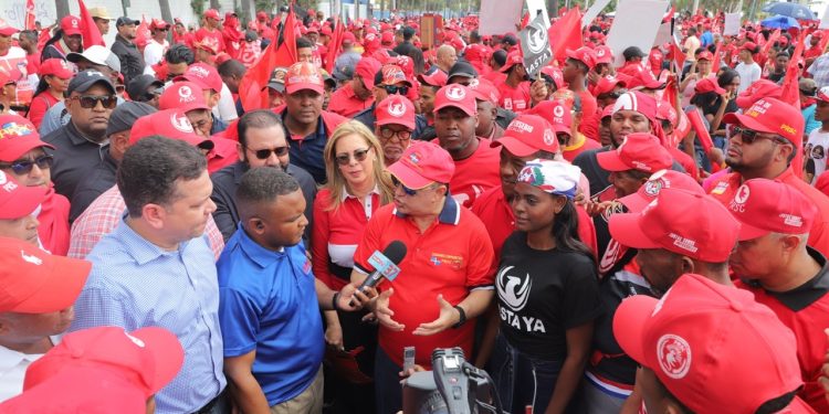 Quique: “Marcha por la Democracia es una demostración de unidad del pueblo“