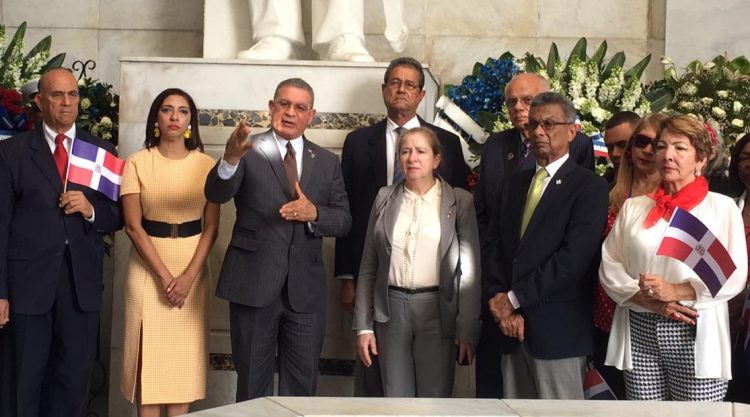 Instituto Duartiano destaca arrojo de Mella en 204 aniversario de su natalicio