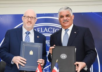 RD y Canadá susbcriben acuerdo sobre comercio e inversión