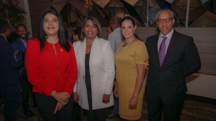 Scotiabank reconoce a sus socios hipotecarios