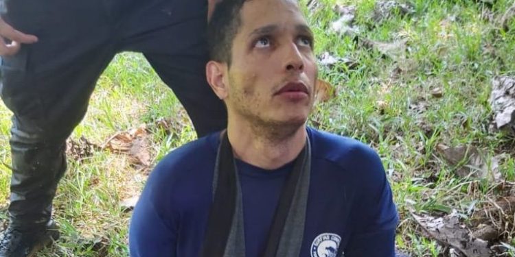 Arrestan en Panamá a dominicano condenado por asesinato de cinco jóvenes de ascendencia china